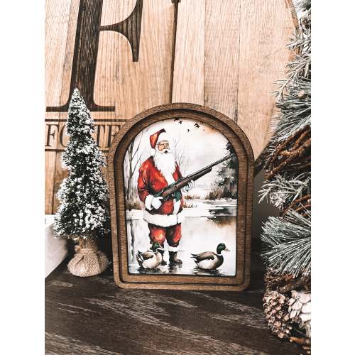 Santa Hunting Ducks Wooden Arch Decor