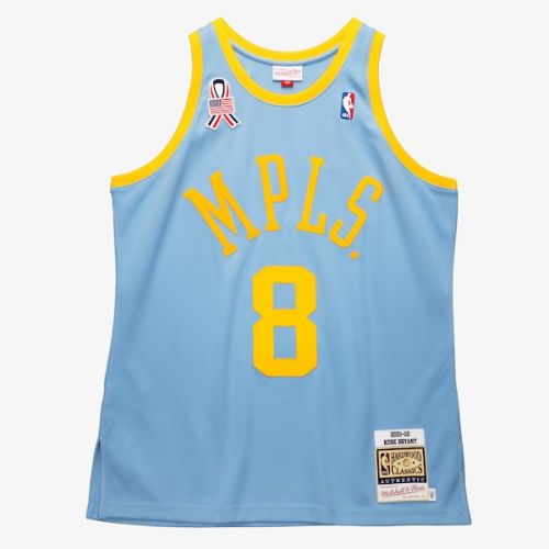 Men's Los Angeles Lakers Kobe Bryant Mitchell & Ness Powder Blue 2001/02 Hardwood Classics Authentic Player Jersey