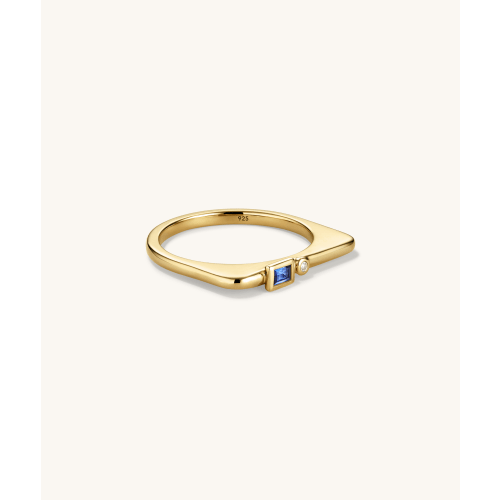 18k Gold Vermeil / Lab Grown Blue Sapphire / 7