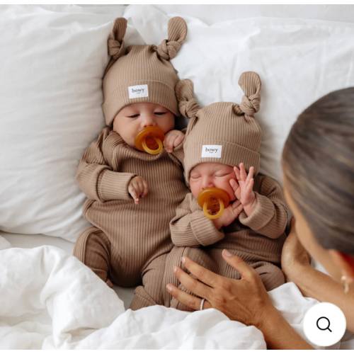 Double Knot Beanie - Chocolate