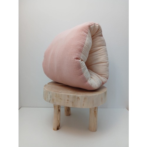 Organic muslin nursing pillow: travel breastfeeding arm cushion - Primary color: pink + cream