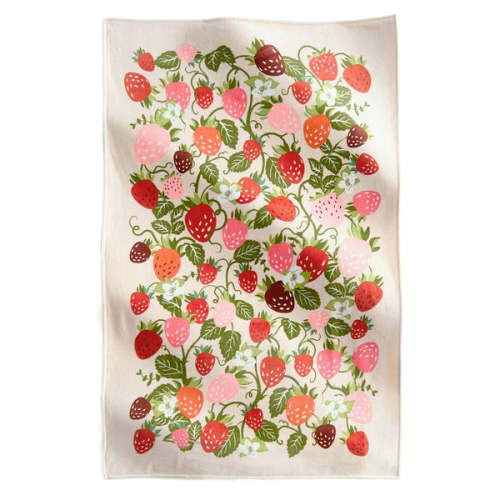 Plush Throw Blanket - Strawberry Vines