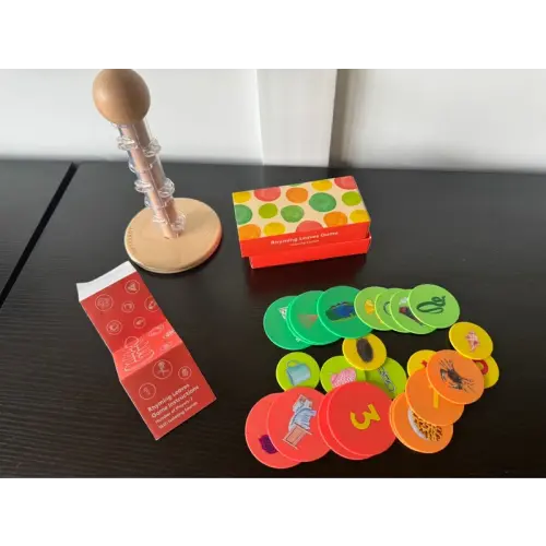 Lovevery Rhyming Leaves Game