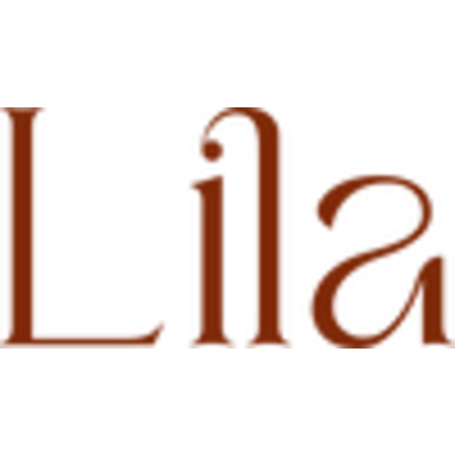 Robes in Black – Lila
