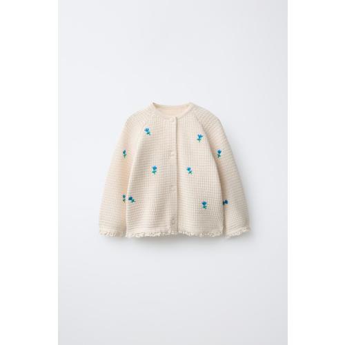 EMBROIDERED FLORAL TEXTURED KNIT CARDIGAN WITH LACE TRIM - Ecru | ZARA United States