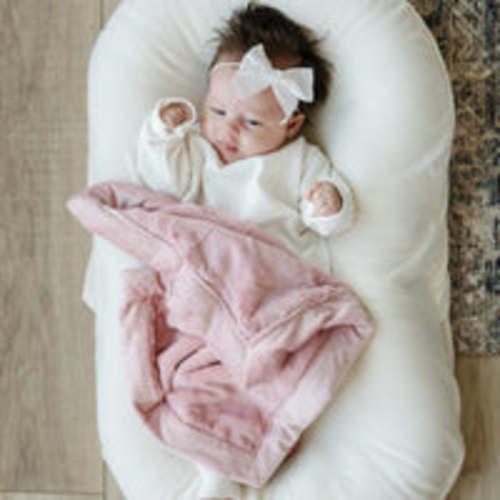 Saranoni Lush Mini Blankets: Baby-Soft & Cozy