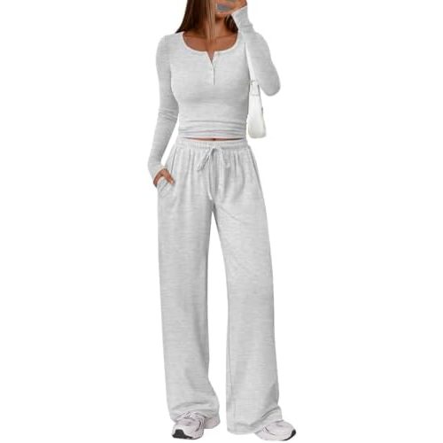 Trendy Queen Women's 2 Piece Matching Lounge Sets Long Sleeve Henley Neck Slightly Crop Top Wide Leg Pants Casual Sweat Suit
