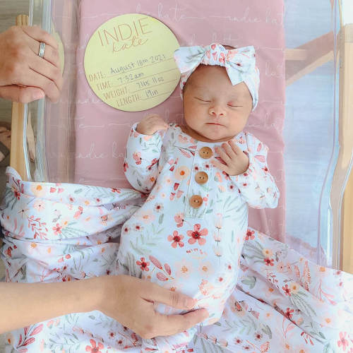 Wren's Wildflower Newborn Baby Knot Gown & Hat