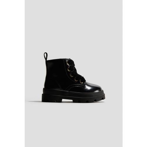LACE-UP BOOTS