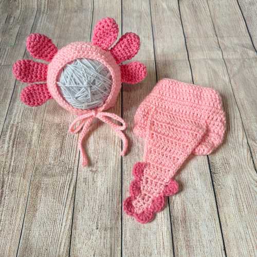 Crochet Axolotl Outfit, Baby Hat, Axolotl Hat, Newborn Photo Prop, Bat Crochet Baby Outfit, Halloween Costume, Baby Animal Outfit