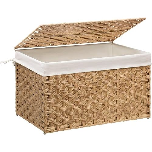 MOORLITER Wicker Storage Basket with Lid, 17.2 Gallon (65L) Small Blanket Basket with Lid, Woven Storage Bin with Handles, Removable Liner, Metal Frame, Foldable, for Bedroom, Laundry Room, Natural