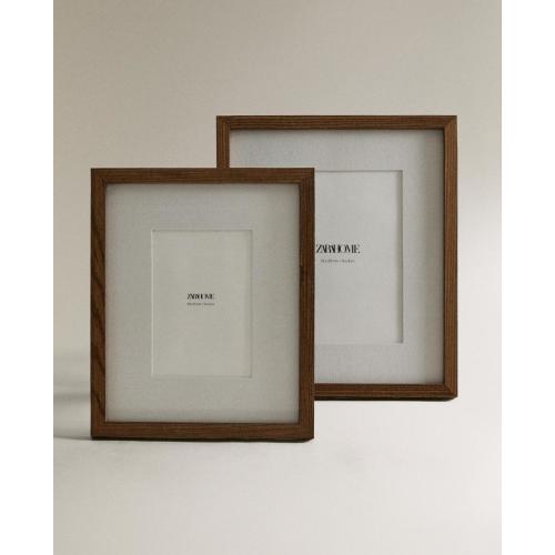 WOODEN AND LINEN PICTURE FRAME | Zara Home Canada