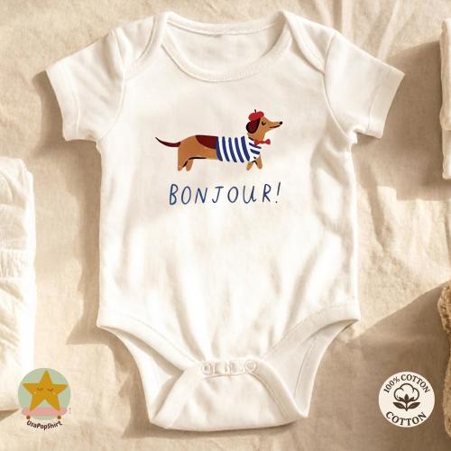 Bonjour Baby Onesie – Cute French Dachshund Baby Bodysuit | Funny Baby Shower Gift | Adorable Neutral Newborn Outfit