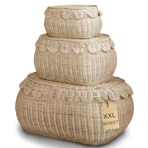 BEBE BASK Large Scalloped Basket Set Of 3 - Hand-Woven & Award-Winning Scallop Basket - XXL - Extra Large for Blankets 22 x 16 x 10 In - Elegant Wicker With Scalloped Edge Lid (Natural)