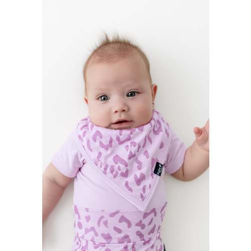 Bib in Thistle Leopard