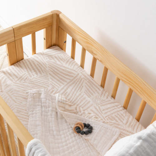 All-Stages Bassinet Sheet in GOTS Certified Organic Muslin Cotton