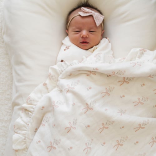 Tori Halford Muslin/Lush Blanket | Saranoni