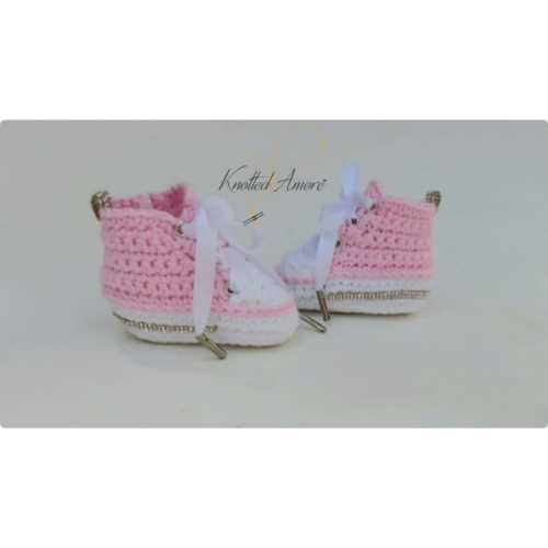 Crochet baby sneakers, crochet baby shoes, baby boots, baby girl announcement, high top shoes, baby shower gift, pink booties, newborn shoes