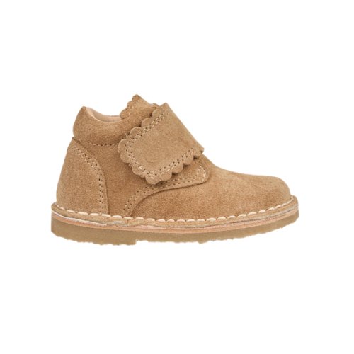 Scallop Velcro Boot - Sahara Suede – Petit Nord GLOBAL
