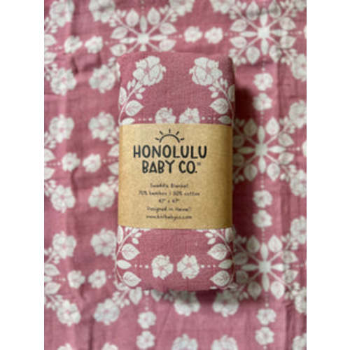 Kou Quilt Dusty Pink Swaddle Blanket – Honolulu Baby Company