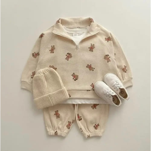 Waffle Teddy Bear Print Jogger Set | RYAN AND REMI