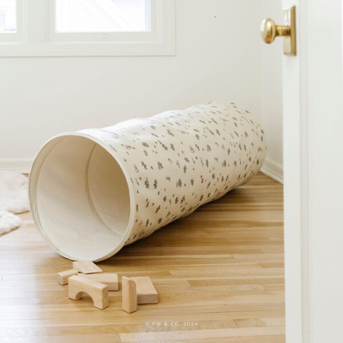 Water-Resistant Collapsible Play Tunnel, Peter Rabbit - Gathre | Maisonette