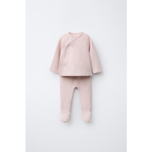 TEXTURED T-SHIRT AND LEGGINGS SET - Pale pink | ZARA United States