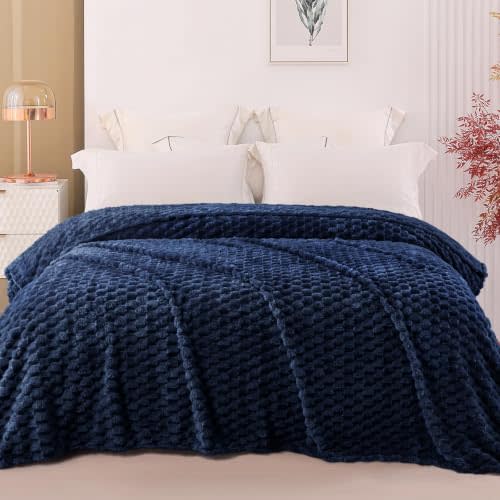 Exclusivo Mezcla 3D Fleece Twin Size Blanket for Bed, Navy Blue | Extra Soft Fuzzy Plush Lightweight Bed Blankets, Cozy Fluffy Decorative Blankets for All Seasons, 60x80 Inches