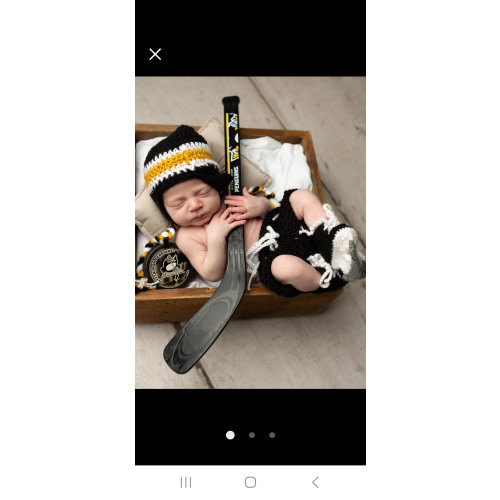 Ice hockey baby crochet! 0 to 3 month only Custom your outfit!Any color! Name and # comes with Jersey!