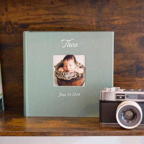Personalized Baby Photo Album 200 4x6 Photos. Custom First Year Photo Album. Linen Album 200 10x15 cm Sleeves. Baby Shower Gift. Baby Book