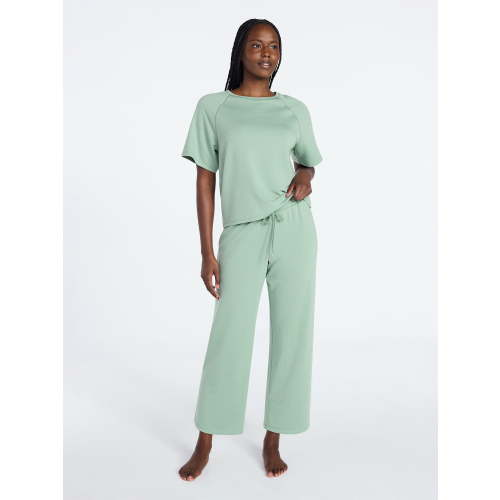 Joyspun Women's French Terry Lounge Sleep Short Sleeve Top and Capri Pants Set, 2-Piece, Sizes XS-3X