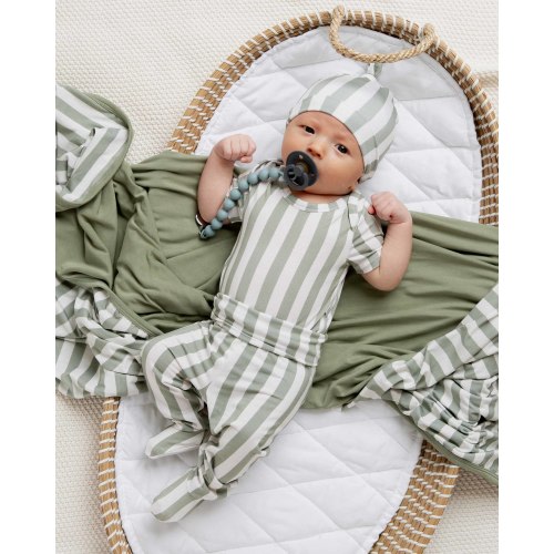 Grow With The Flow Infant Layette Set