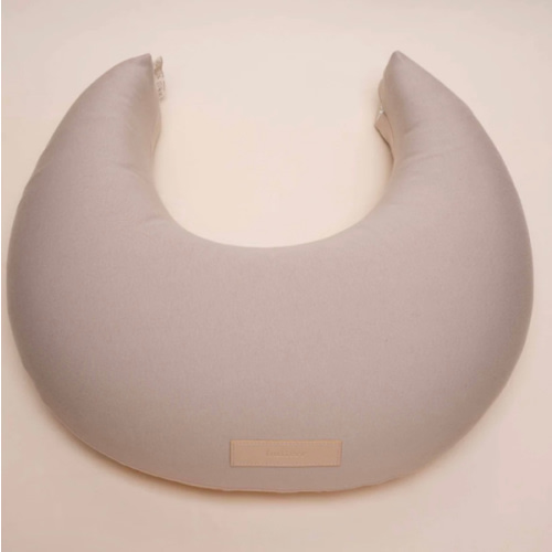 Butterr Nursing Pillow in Wheat