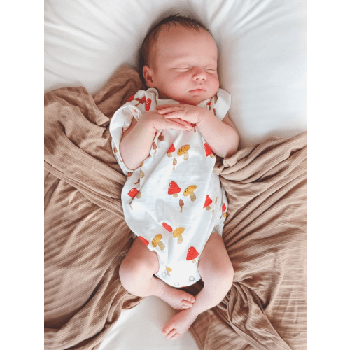 Mushroom / Organic T-Shirt Bubble