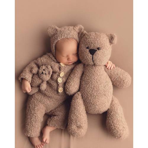 Newborn romper set for newborn photoshoots, big bear for baby photographers, bear set for newborn photos, newborn prop, beige romper set
