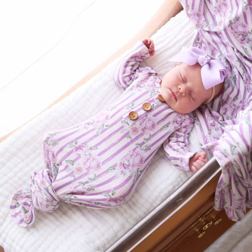 Lila's Lilacs Bamboo Waffle Newborn Baby Knot Gown & Hat Set