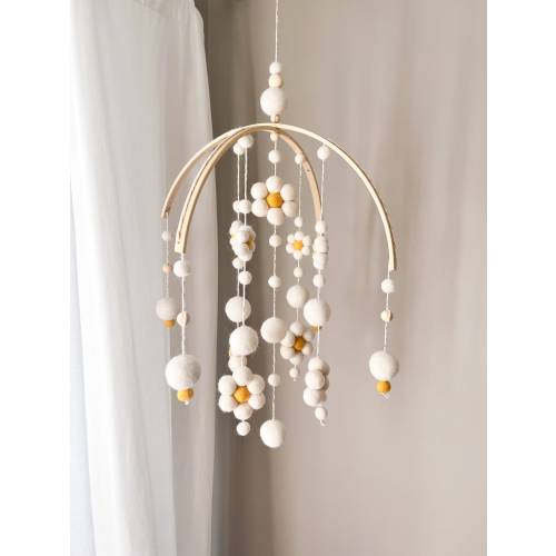 Handsewn Wool Felt Daisy Baby Mobile: Gender Neutral Nursery Decor
