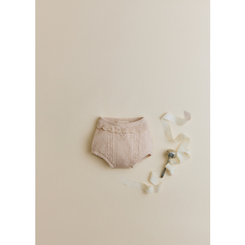 Leana Bloomer - Beige