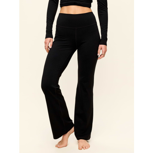 High-Waisted StudioSmooth Flare Leggings
