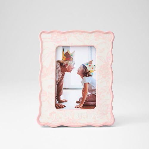Sanderson Scalloped Ceramic Picture Frame