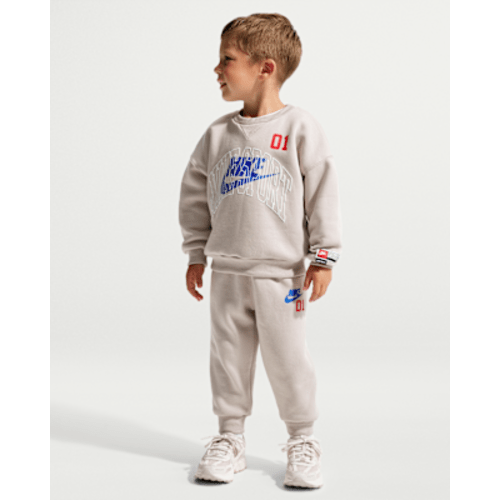 Nike Sportswear Toddler Multisport 2-Piece Fleece Crew Set. Nike.com