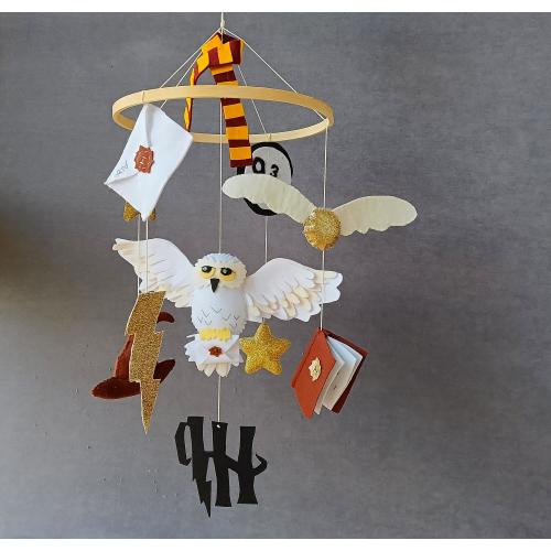 Wizard baby mobile Harry boy and girl , Magical crib mobile, owl baby mobile , Wizard nursery decor, Neutral felt cot mobile