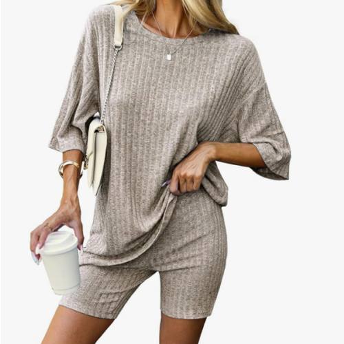 Ekouaer Pajamas 2 Piece Lounge Sets Ribbed Knit Matching Outfits T-shirt Biker Shorts Sleepwear Loungewear Sweatsuits