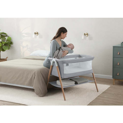 Koi by the Bed Bassinet with Natural Beechwood Legs | Delta Children
