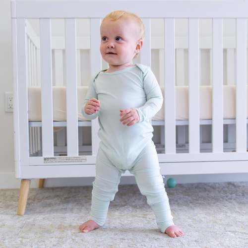 Bumbunny Baby | Infant Romper in Soft Mint