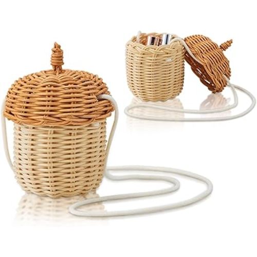 Handmade Small Rattan Pinecone-Shaped Storage Basket, Ideal for Organizing Small Items, Dollhouse Decoration, and Photography Props