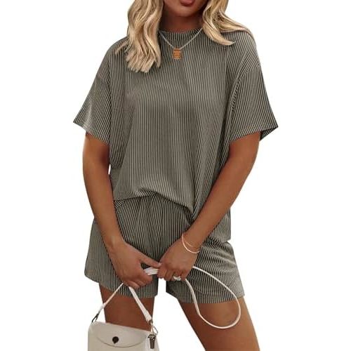 Ekouaer Womens Pajama Sets Short Sleeve Lounge Sets 2 Piece Pjs Tops and Shorts Outfits Matching Loungewear with Pockets