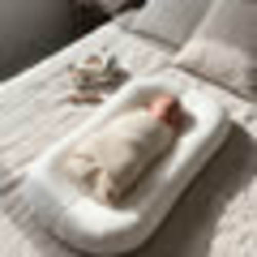 Little Manta Pastel Baby Lounger Nest