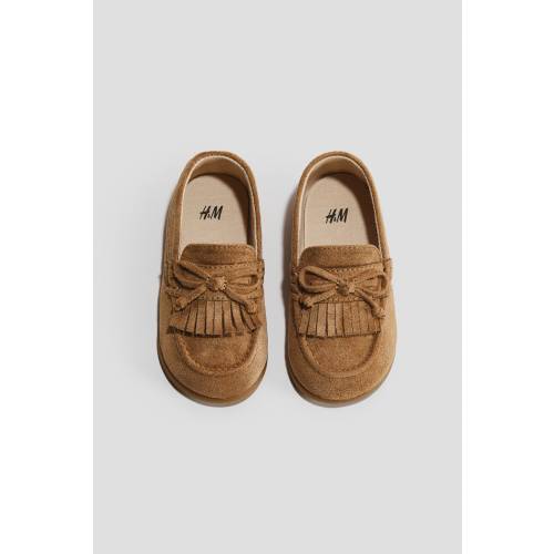 BAREFOOT LOAFERS