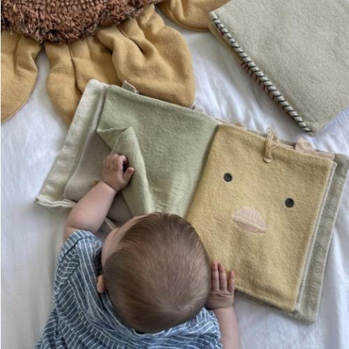 SENSORY BOOK ANIMALS